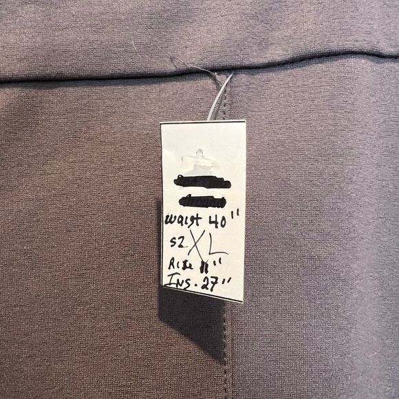 074. Ann Klein Pull On Pant XL • Rise 11 • Inseam 27 - Picture 4 of 6